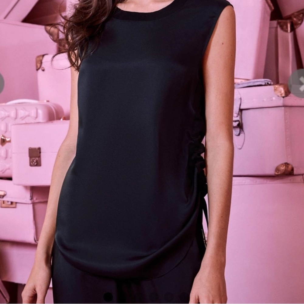 Nwt Ted Baker Ruched Side Sleepless Top